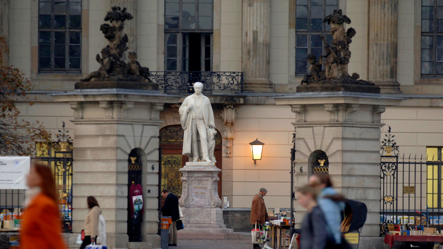 Eingang der Humboldt Universität Berlin.